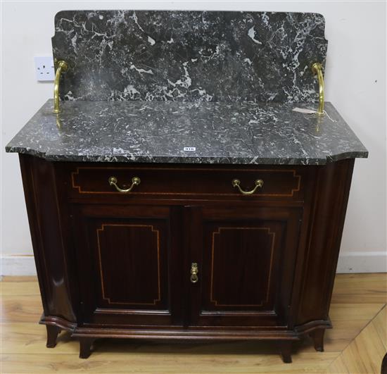 A marble top mahogany dresser W.99cm